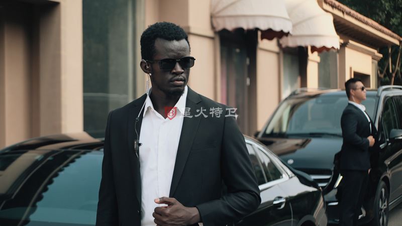 揭秘专业安保服务：上海星火特卫贴身保镖价格全解析